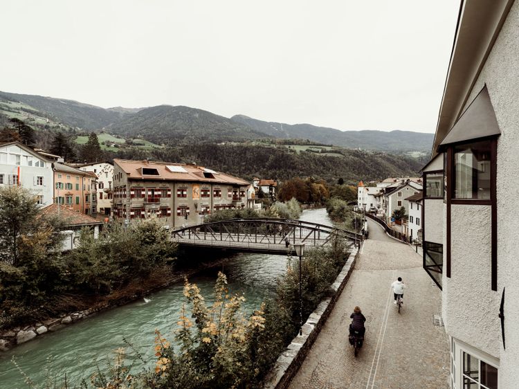 Adler His­toric Guest­house