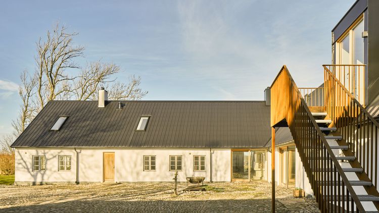 Grams Gård