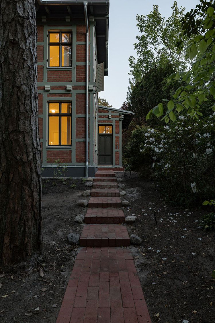 Villa Ruh­leben