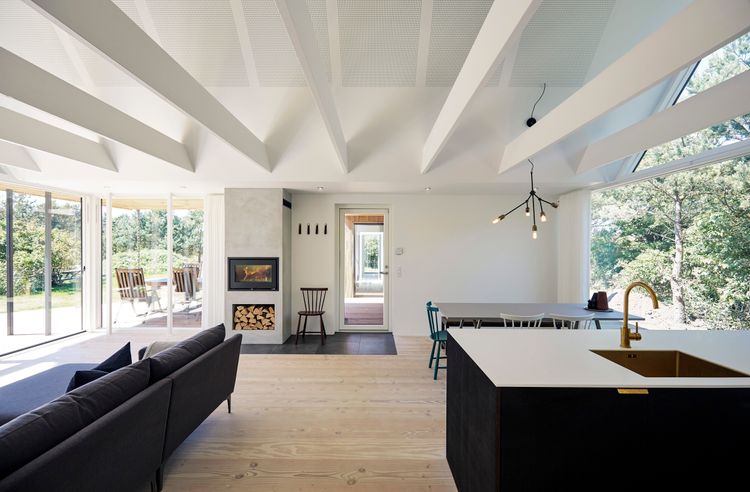 Wood­house