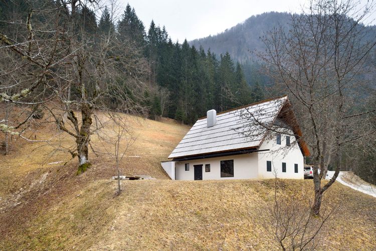 Alpine Con­trap­posto