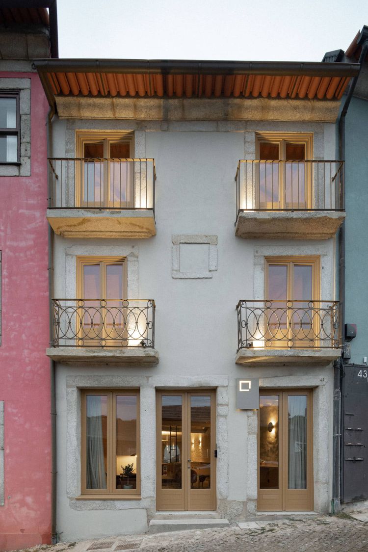 Na Tra­vessa Suites