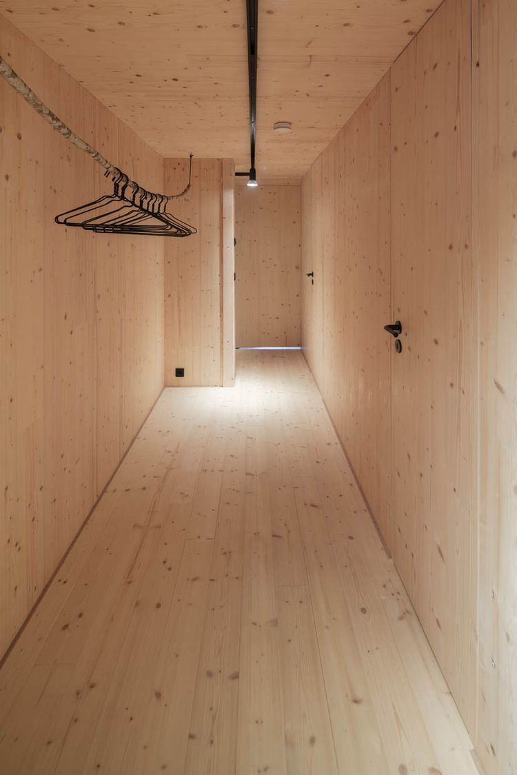 Stel­zenhaus