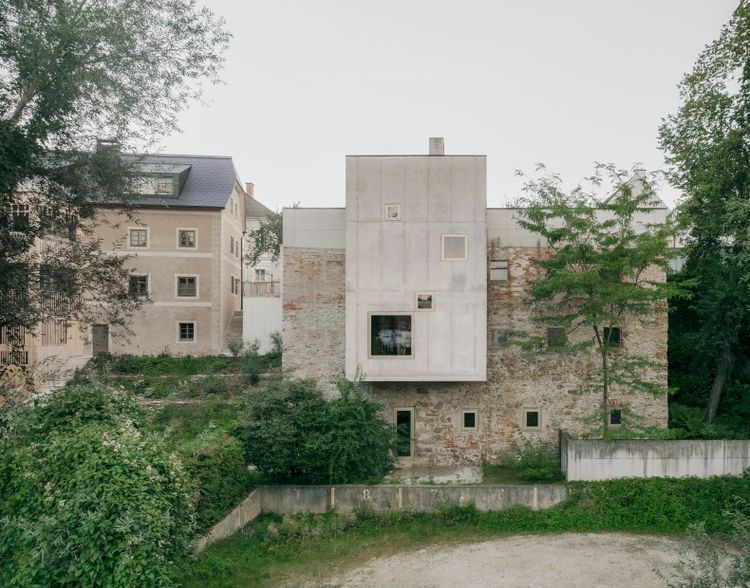 Loft im Flö­ßerhaus