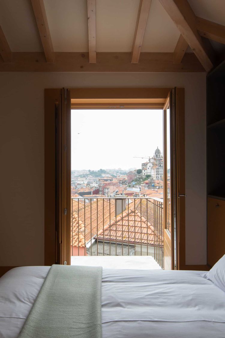 Na Tra­vessa Suites