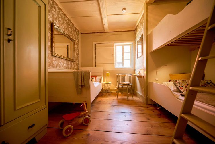 Fak­to­renhaus