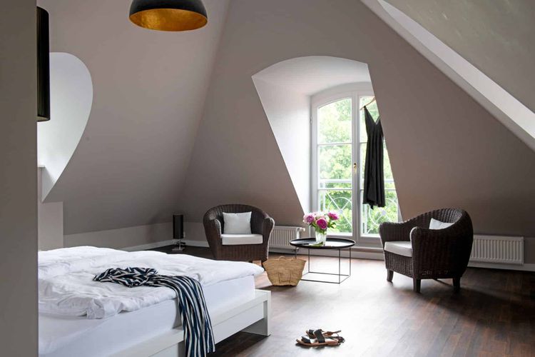 Her­renhaus Röd­delin