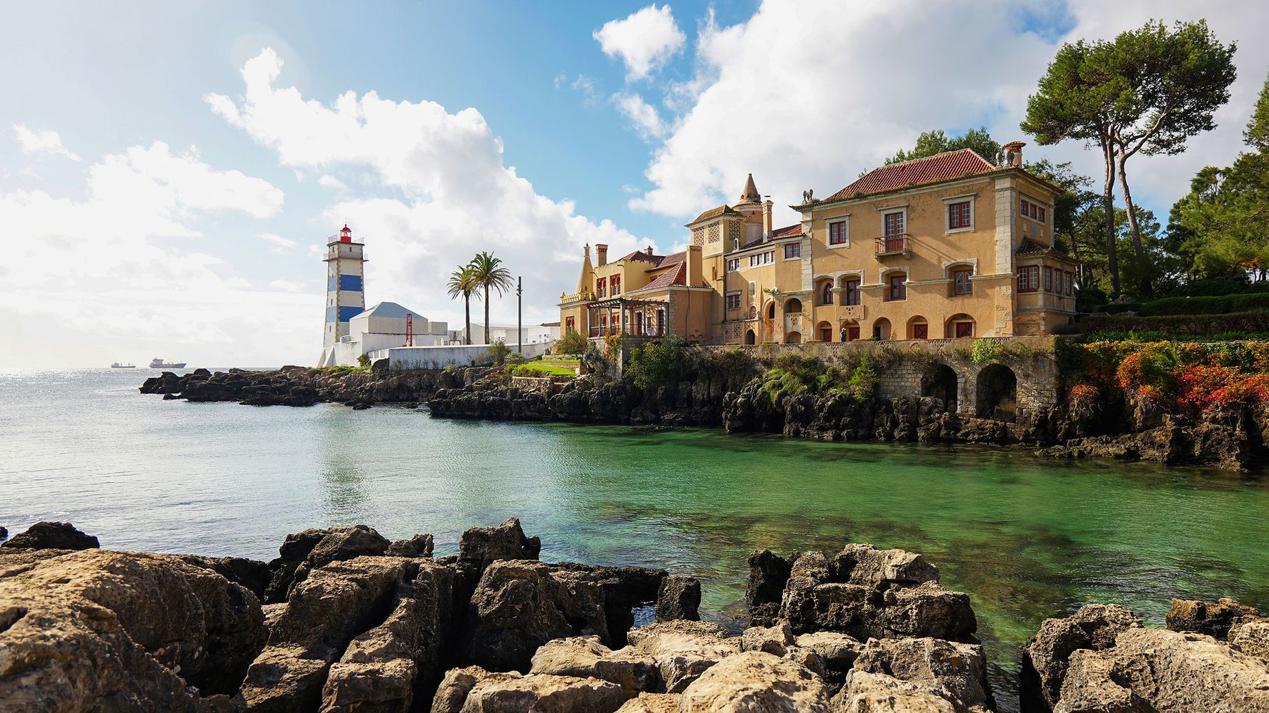 Cascais – From royal summer resi­dence to cul­tural city
